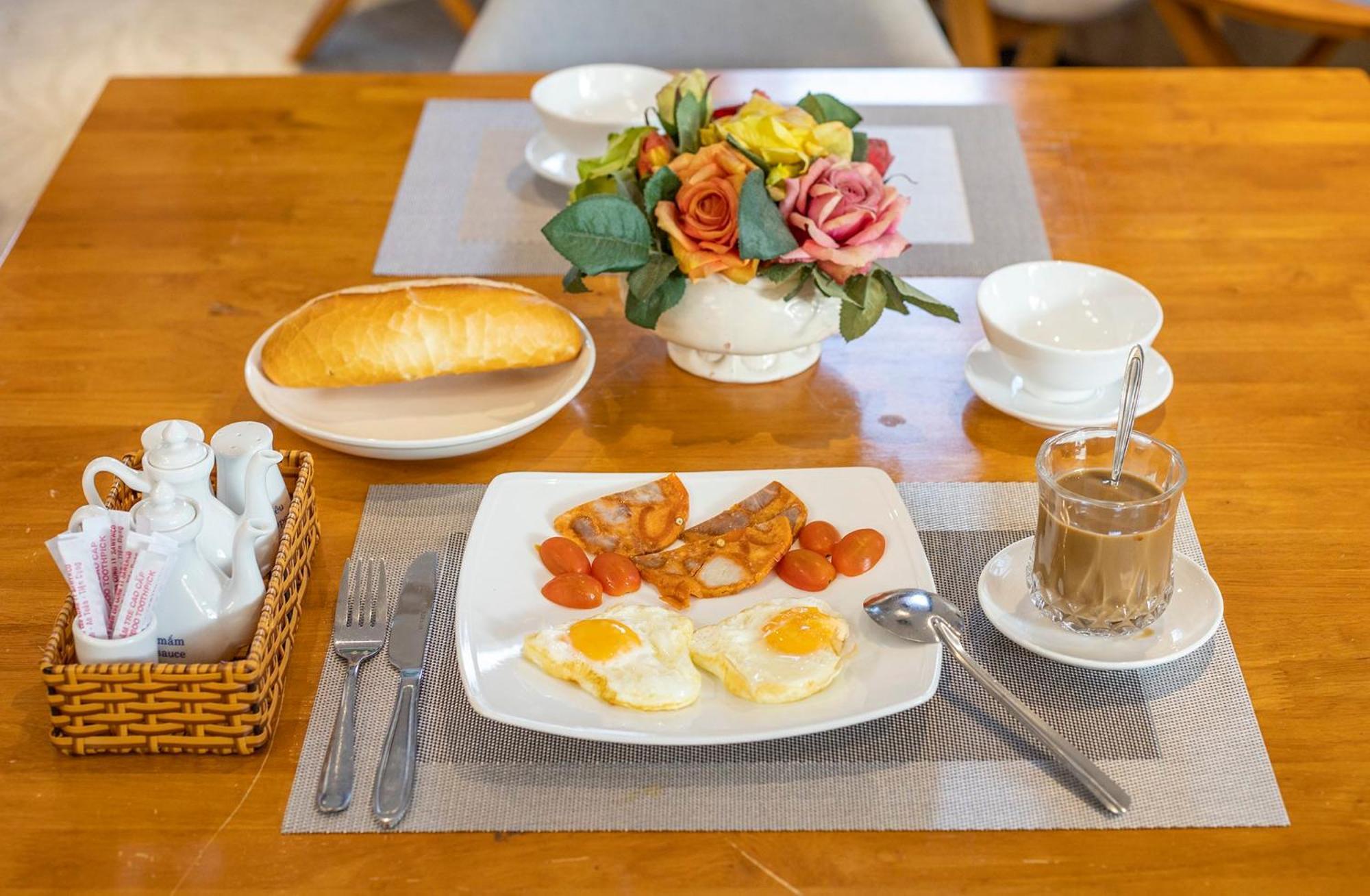 Pham Gia Villa & Hotel Dalat Eksteriør billede